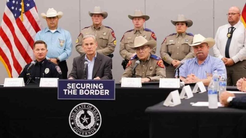 TEXAS AMENAZA CON IMPUESTOS A NEYORQUINOS QUE SE MUDEN AL ESTADO SUREÑO
