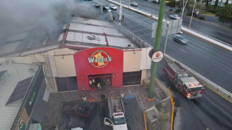 SEPARAN DEL CARGO A TITULAR DE PROTECCIÓN CIVIL TRAS INCENDIO DE WALDO’S
