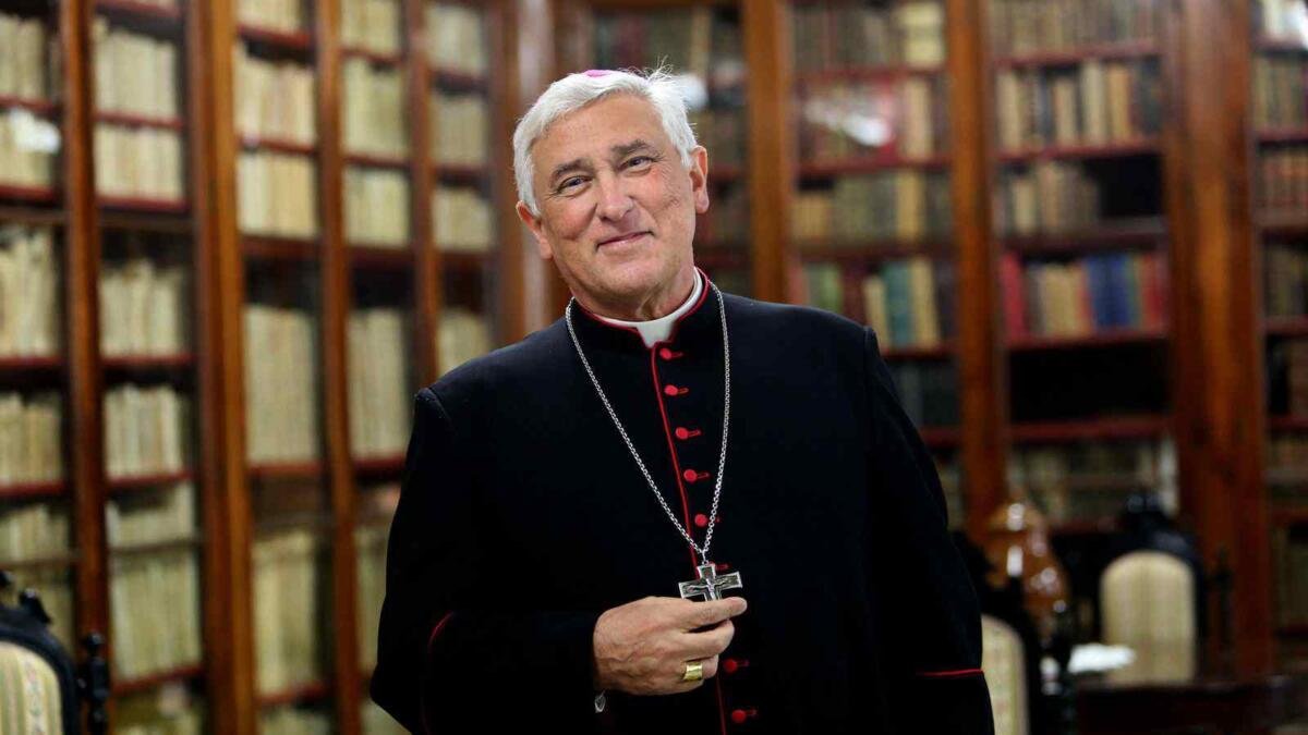 VATICANO ABRE INVESTIGACIÓN CONTRA OBISPO POR ABUSOS CONTRA ADOLESCENTE