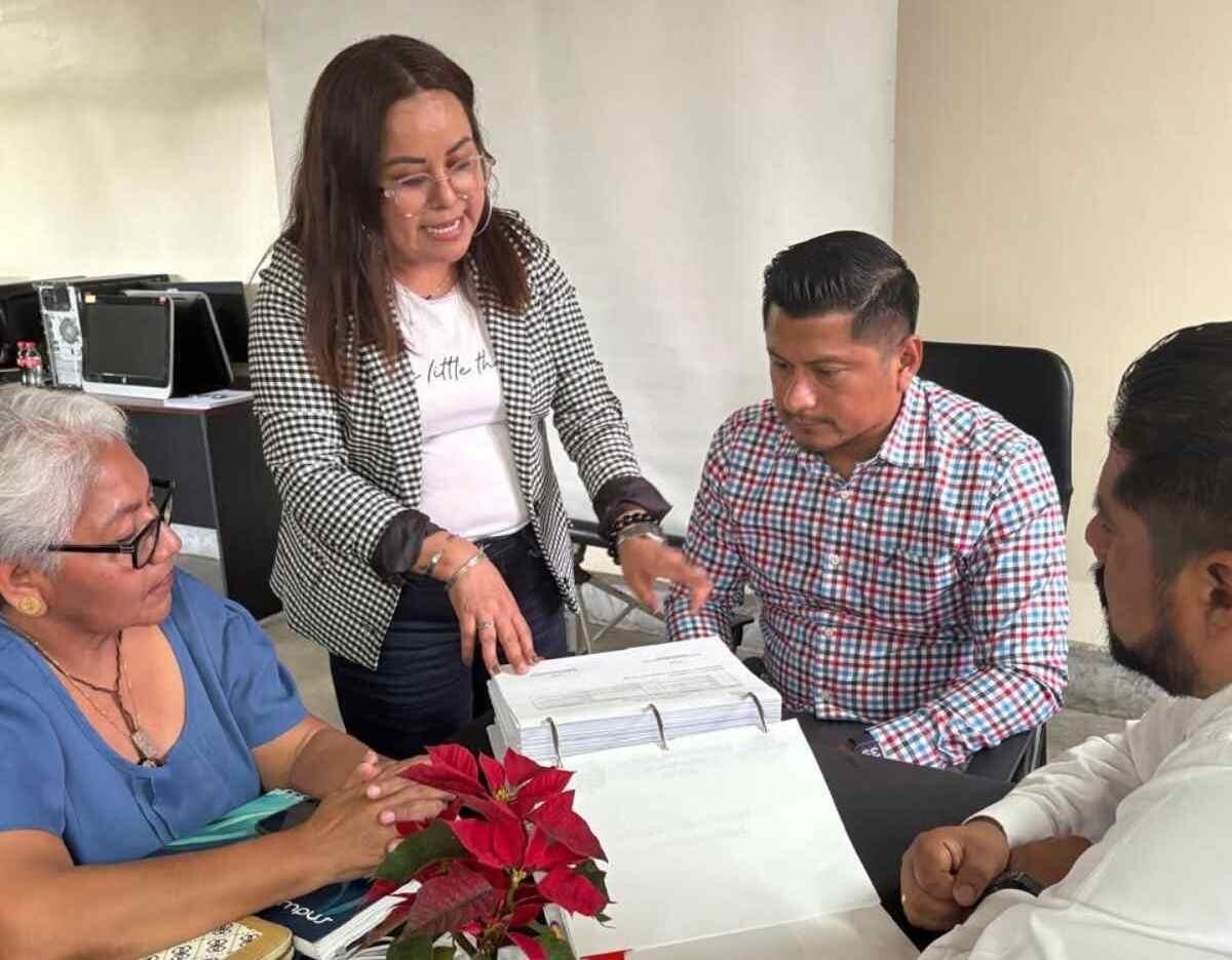 PREPARAN ENTREGA-RECEPCIÓN EN ATOYAC