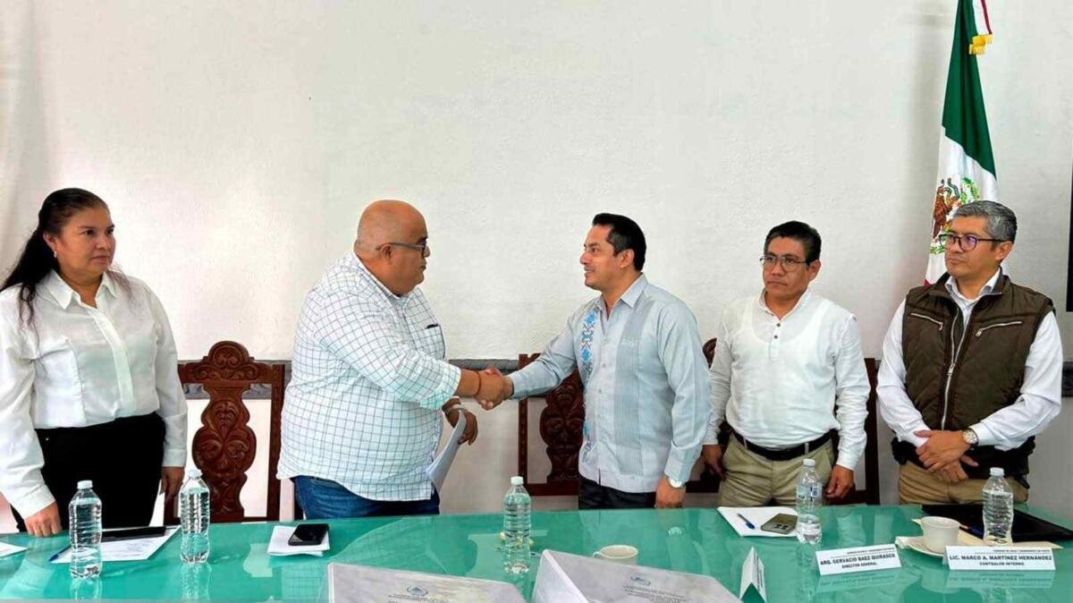 SE REÚNEN ALCALDES PARA INICIAR CON ENTREGA-RECEPCIÓN EN FORTÍN