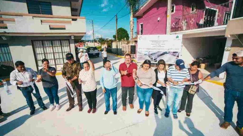 INAUGURA ALCALDE DE COSCO PAVIMENTACIÓN EN SANTA TERESITA