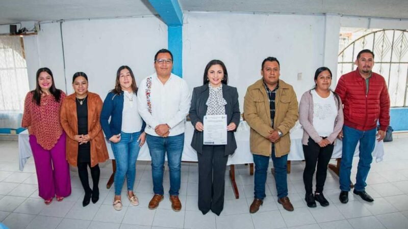 SOSTIENEN PRIMERA REUNIÓN DE ENTREGA-RECEPCIÓN EN IXHUATLÁN