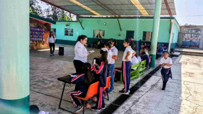 IMPARTEN CURSO DE SEGURIDAD VIAL