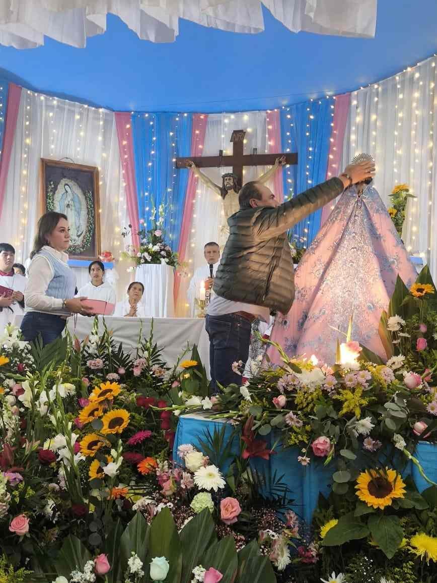 CORONA URCINO MÉNDEZ A LA VIRGEN DE JUQUILA