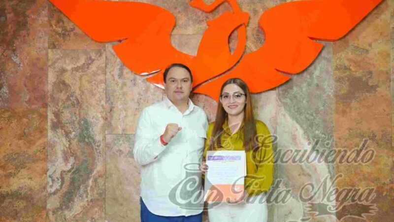 ENTREGAN CONSTANCIA A REGIDORA ELECTA DE COSCOMATEPEC