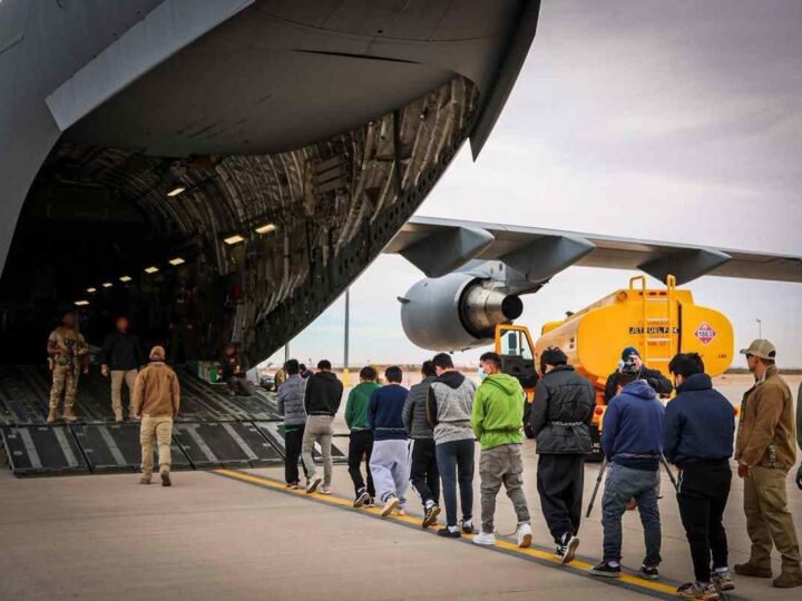 TRIPLICAN A 3,000 DÓLARES LA AYUDA PARA LOS INMIGRANTES QUE SE “AUTODEPORTEN”