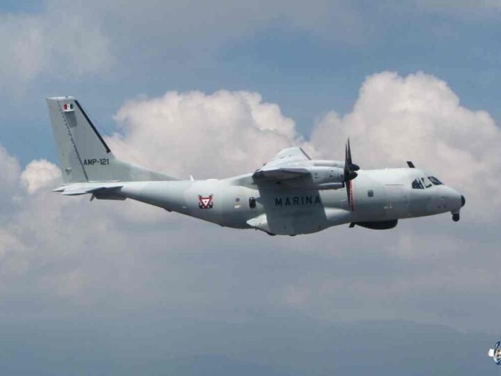 SUMAN 5 MUERTOS TRAS DESPLOME DE AVIÓN DE LA MARINA MEXICANA EN TEXAS