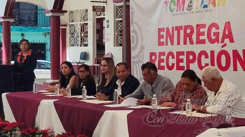 SE REÚNEN ALCALDES EN FUNCIONES Y ELECTO DE TOMATLÁN