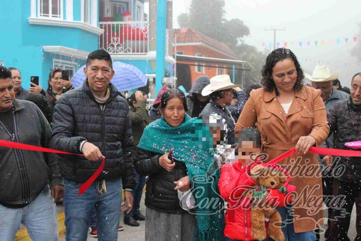 INAUGURA LEONEL SÁNCHEZ CARRETERA SAN MARTÍN-ATEOPA