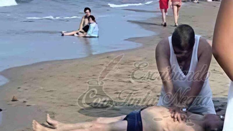 ADULTO MAYOR MUERE POR METERSE AL MAR DESPUÉS DE COMER