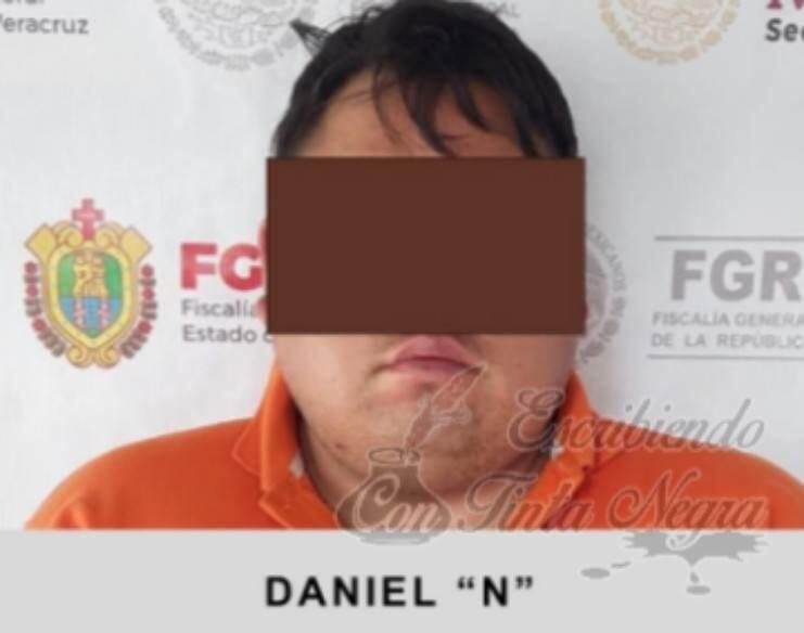 LO SORPRENDEN QUERIENDO INGRESAR CELULAR A PENAL; SE QUEDA EN PRISIÓN