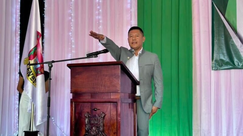 CARLOS SÁNCHEZ RINDE PROTESTA COMO ALCALDE DE TENAMPA