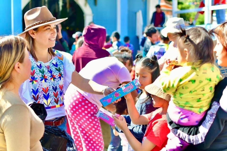 REYES MAGOS CIERRAN RECORRIDO POR ALPATLÁHUAC