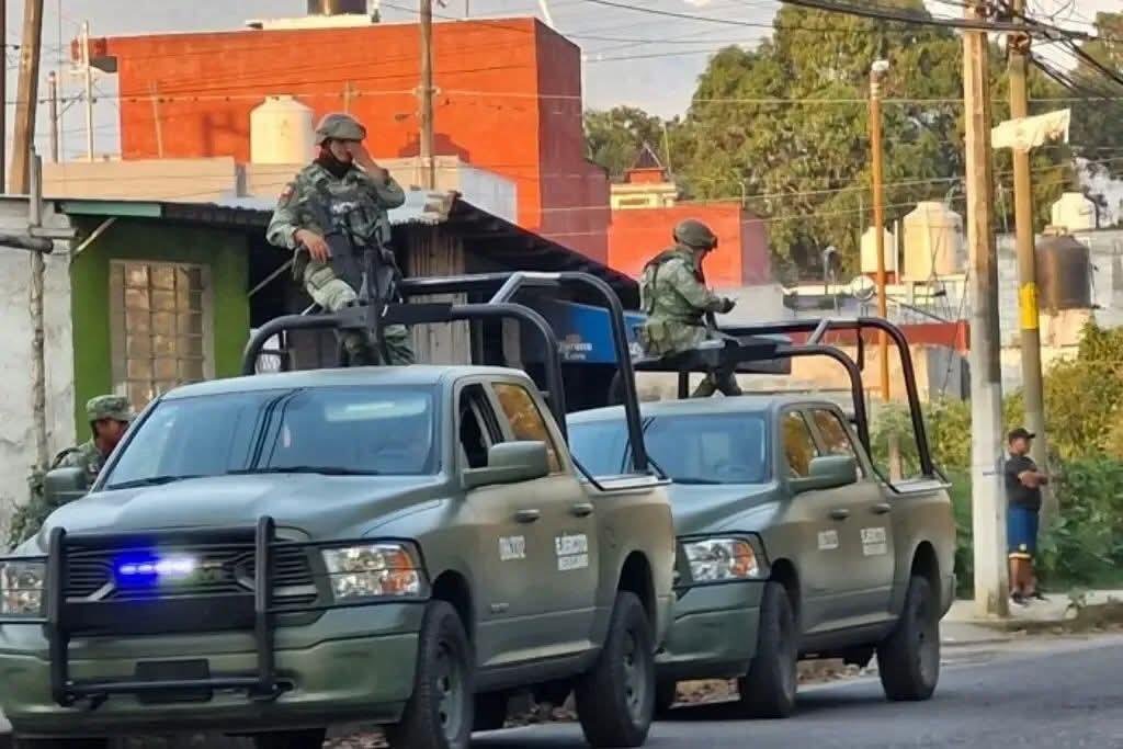 REFUERZA SSP PRESENCIA EN CARRETERA A XALAPA POR ASALTOS