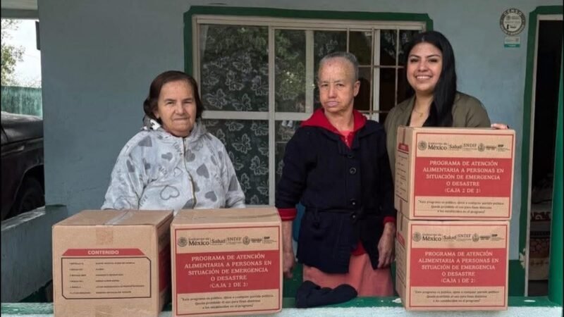 ENTREGAN APOYOS A FAMILIAS DE SOCHIAPA