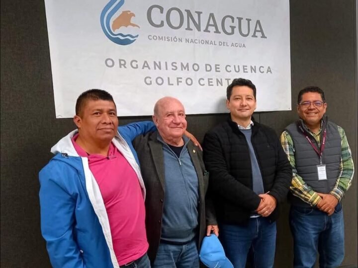 ALCALDE DE TOTUTLA SE REUNE CON DIRECTIVOS DE CONAGUA