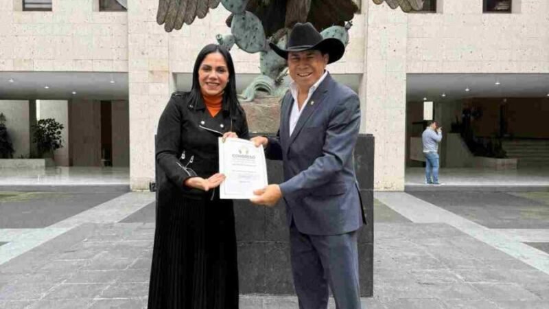 RECIBE ALCALDE DE HUATUSCO LEY DE INGRESOS 2026