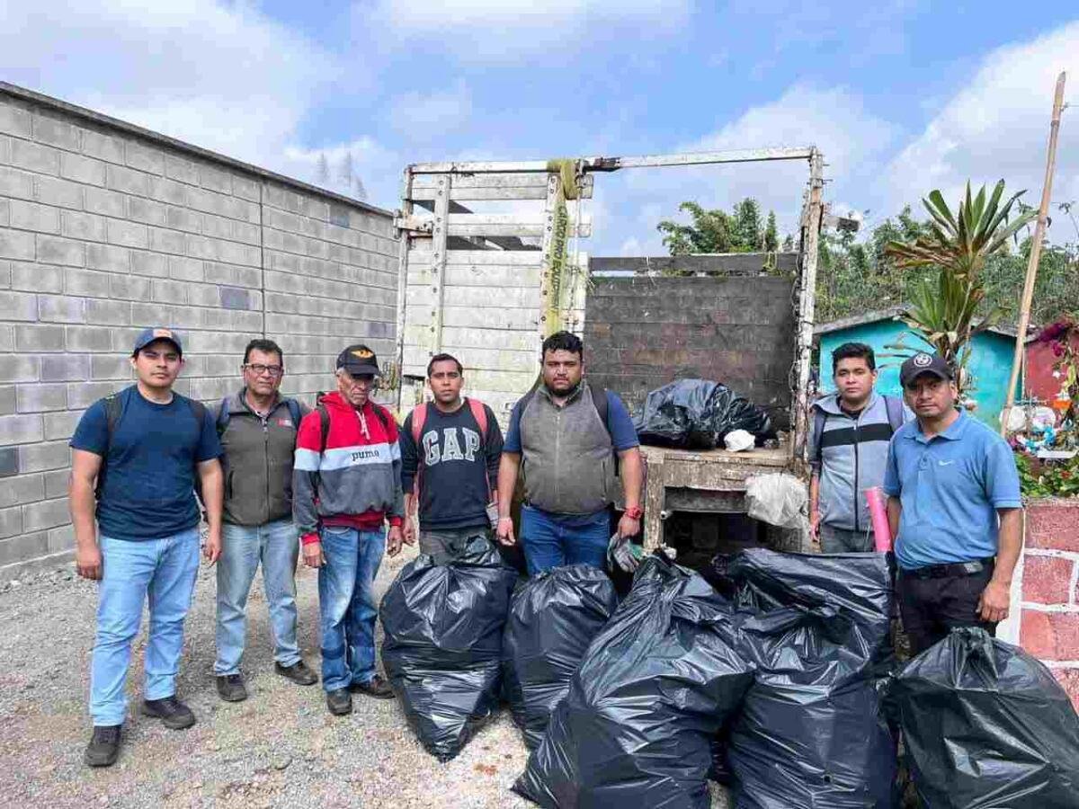 REALIZAN TRABAJOS DE DESCACHARRIZACIÓN EN FORTÍN
