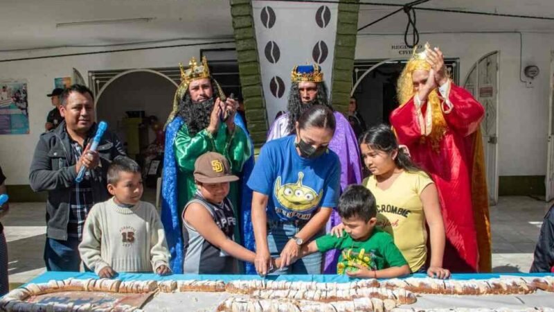 CELEBRAN EN IXHUATLÁN DEL CAFÉ EL DÍA DE REYES