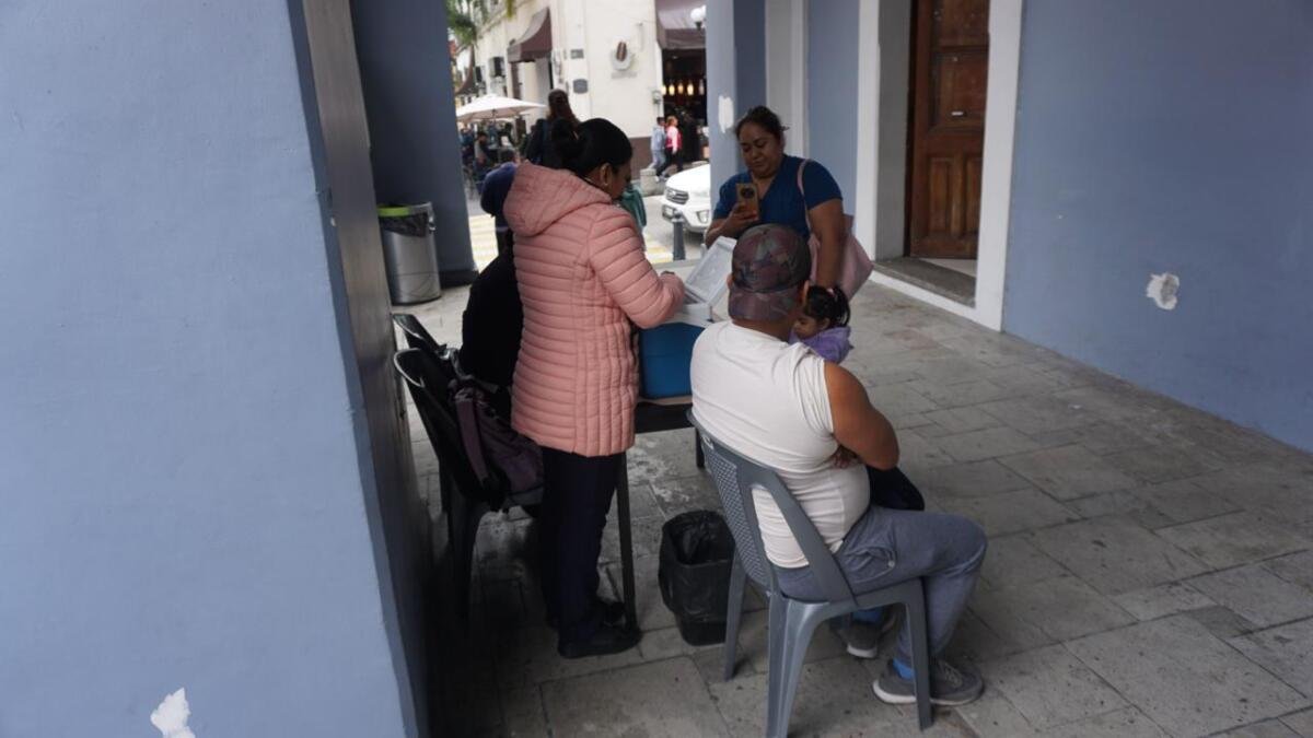 RESPONDEN CIUDADANOS A LOS MÓDULOS DE VACUNACIÓN