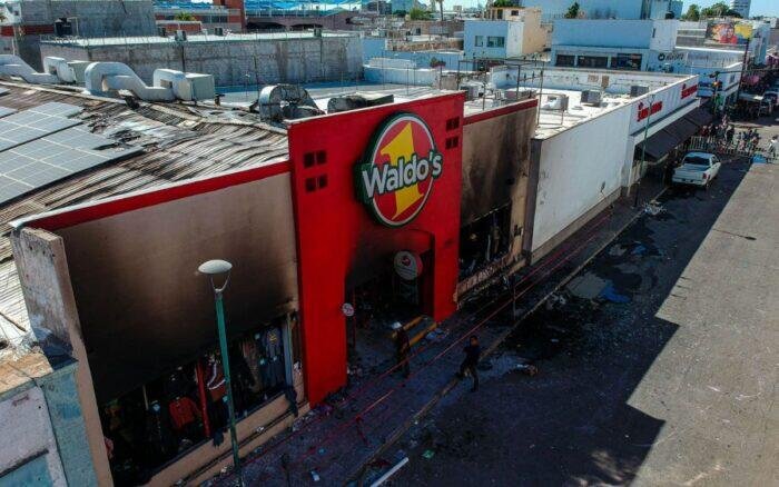 FISCALÍA DE SONORA IMPUTA A 8 PERSONAS POR INCENDIO EN ‘WALDO’S’