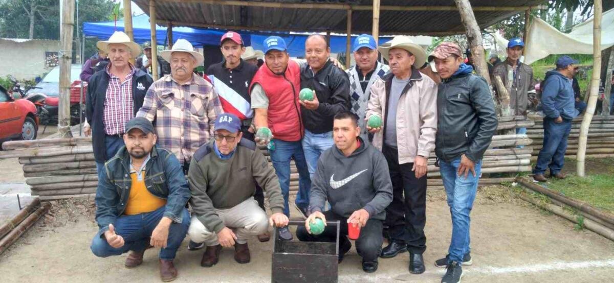 SE IMPONE ÁNIMAS A TLAMATOCA EN TORNEO DE BOCHAS