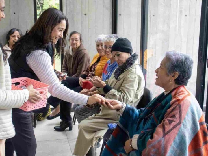 ADULTOS MAYORES, EL ORIGEN DE NUESTRA SOCIEDAD: DIF DE CÓRDOBA