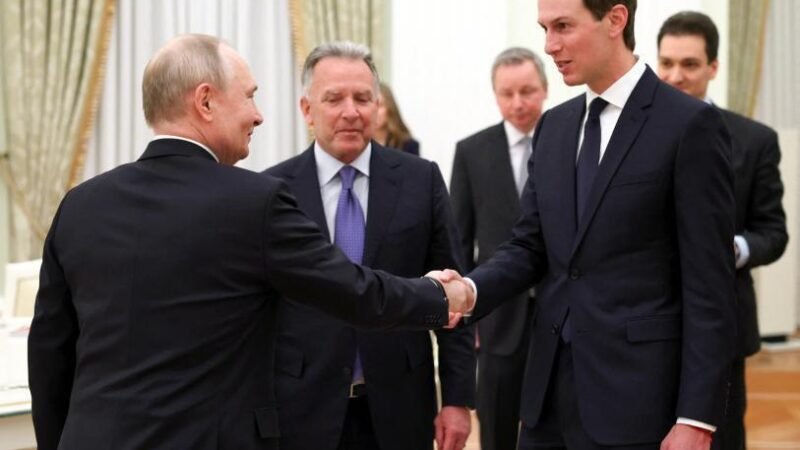 INICIAN CONVERSACIONES ENTRE UCRANIA, RUSIA Y ESTADOS UNIDOS EN ABU DABI