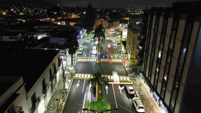 AUTORIDADES INSTALAN ALUMBRADO PÚBLICO CON TECNOLOGÍA LED EN ORIZABA