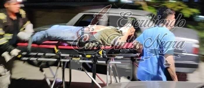 BALEAN A DOS; ESTAN GRAVES