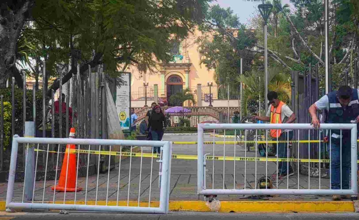 DAN MANTENIMIENTO AL PARQUE DE SAN JOSÉ