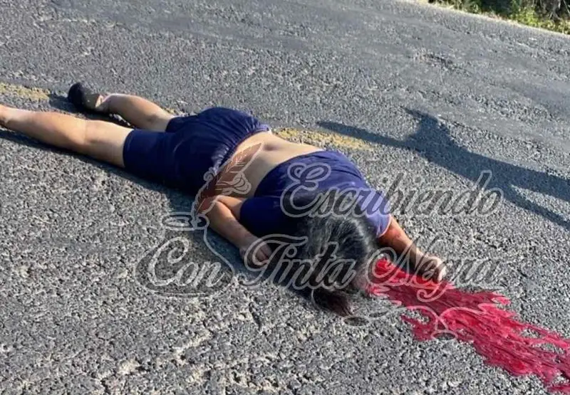 VERSA ATROPELLA Y MATA A MUJER