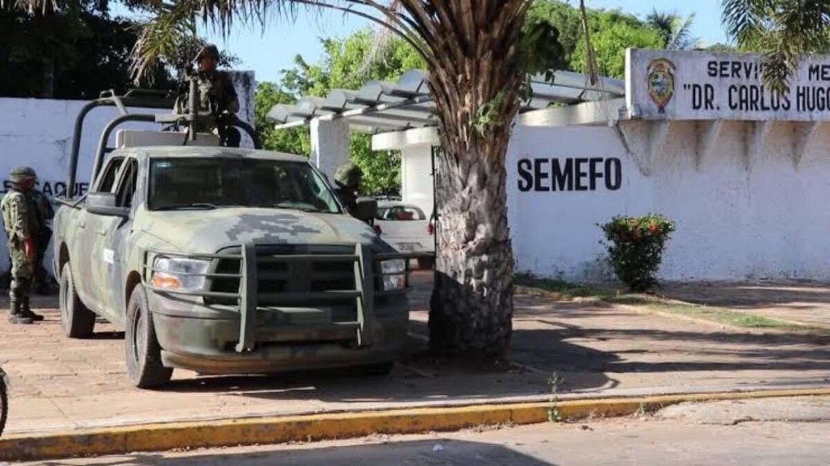 RECUPERAN CUERPOS DE FOSA CLANDESTINA; LES HARÁN ESTUDIOS