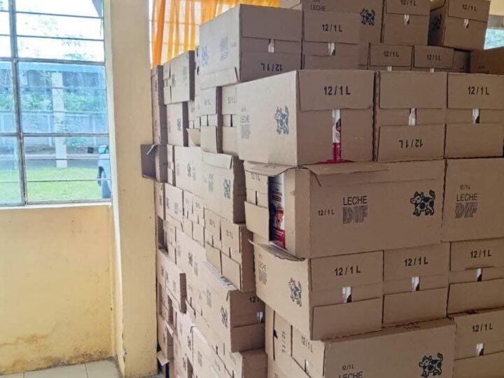 LLEVAN DESAYUNOS CALIENTES A ESCUELAS DE CHOCAMÁN