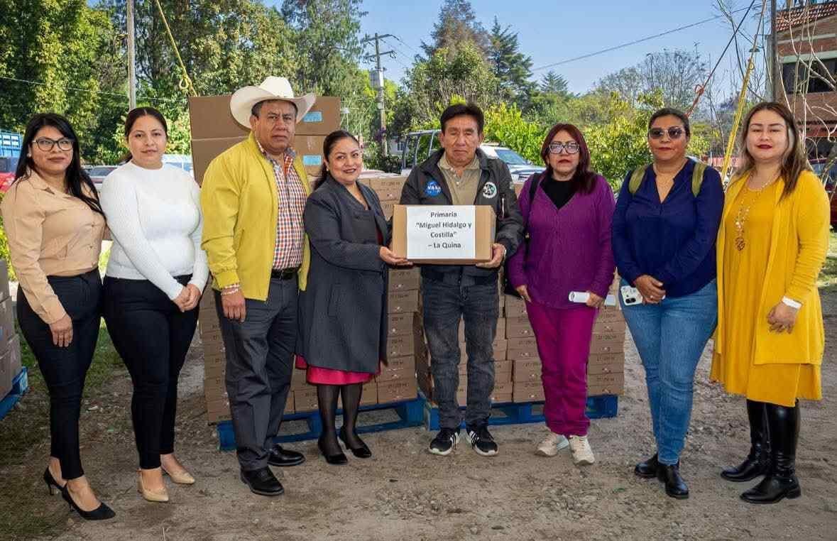 ENTREGAN DESAYUNOS FRÍOS EN COSCOMATEPEC
