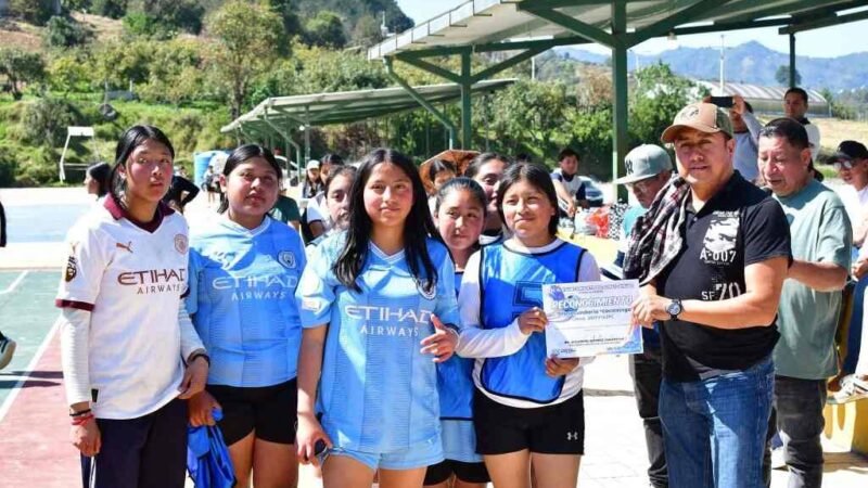 CELEBRAN MUNDIALITO EN ALPATLÁHUAC