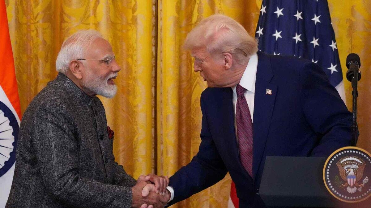 TRUMP ANUNCIA QUE INDIA DEJARÁ DE COMPRAR PETRÓLEO DE RUSIA