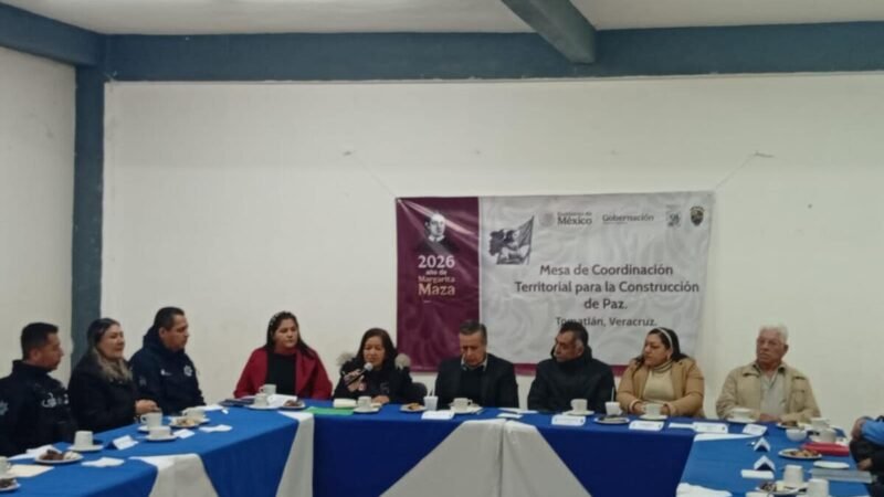 ALCALDE DE TOMATLÁN REFRENDA COMPROMISO DE TRABAJAR POR SEGURIDAD DEL MUNICIPIO