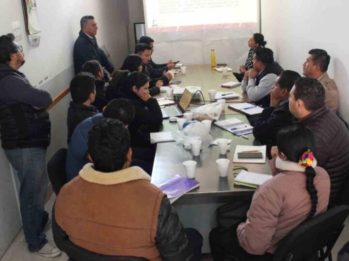 PROMUEVE AYUNTAMIENTO DE IXHUATLÁN PROGRAMAS FEDERALES