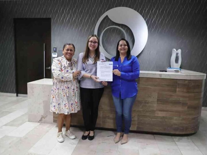 FIRMA DIF DE YANGA CONVENIO DE COLABORACIÓN CON HOSPITAL COVADONGA