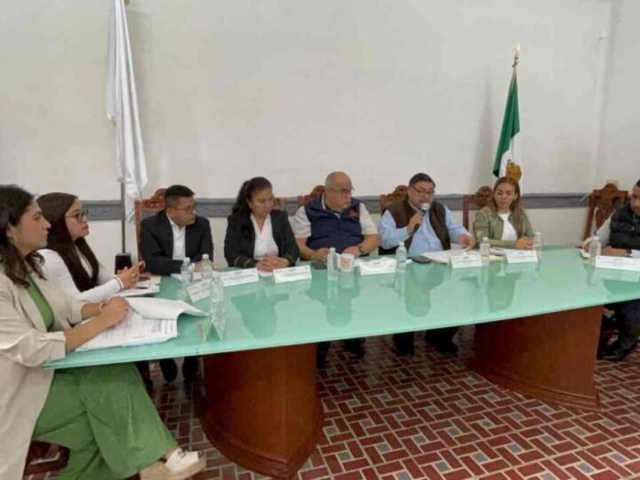 APRUEBAN DICTAMEN DE ENTREGA-RECEPCIÓN; HUBO IRREGULARIDADES