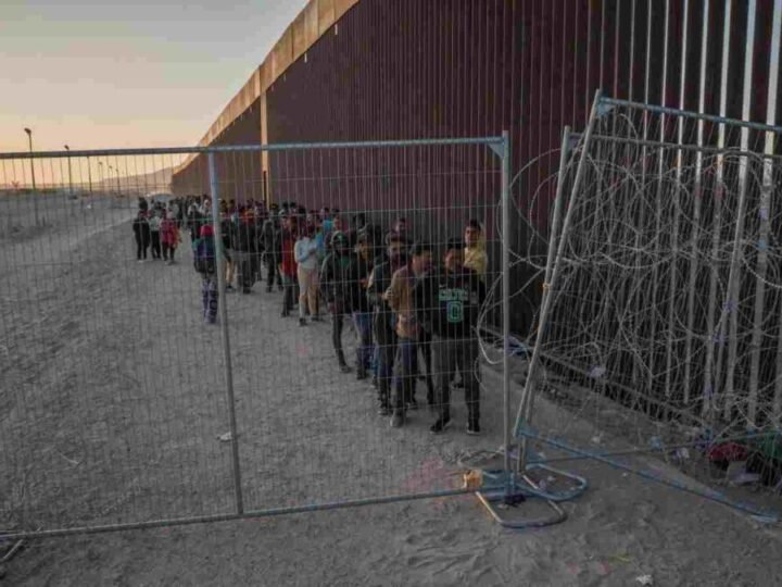 GOBIERNO DE DONALD TRUMP DETUVO A 380 MIL MIGRANTES DESDE ENERO 2025