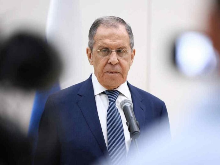 RUSIA ADVIERTE QUE TOMARÁ MEDIDAS CASTRENSES SI SE MILITARIZA GROENLANDIA