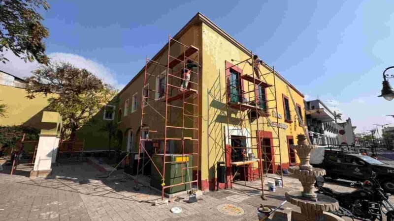 PLAZA BICENTENARIO LISTA PARA RECIBIR A MILES DE PERSONAS EL 14 DE FEBRERO