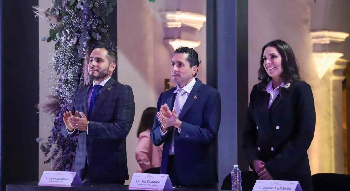 FORMALIZAN SU MATRIMONIO 102 PAREJAS EN ORIZABA