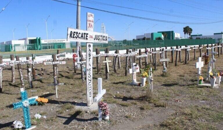 CLAUDA SHEINBAUM PROMETE SEGUIR BÚSQUEDA EN PASTA DE CONCHOS HASTA HALLAR 38 MINEROS