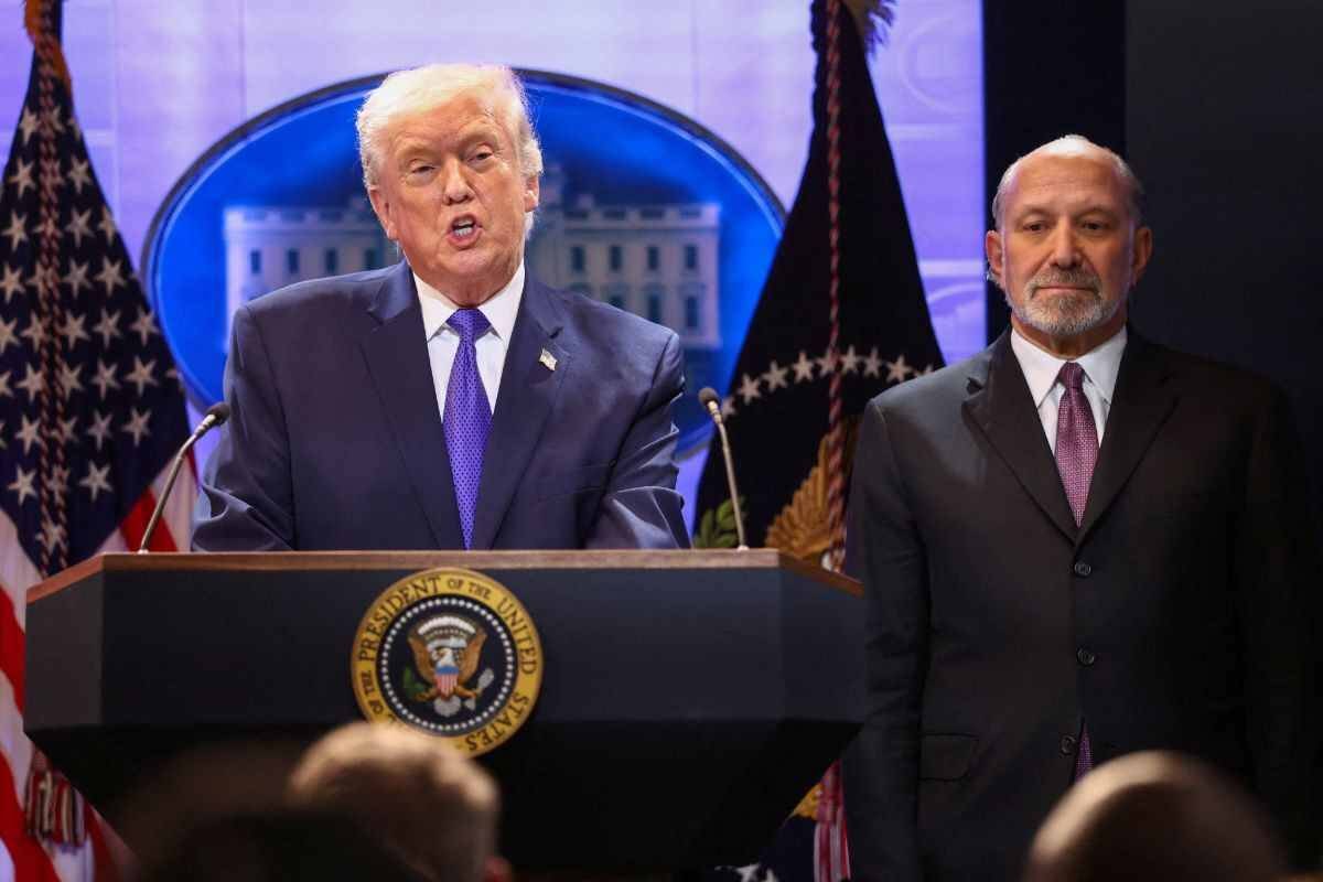 TRUMP SUBIRÁ EL ARANCEL GLOBAL A UN 15% TRAS REVÉS DE LA SUPREMA CORTE