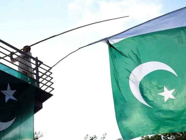 PAKISTÁN DECLARA ‘GUERRA ABIERTA’ CONTRA AFGANISTÁN