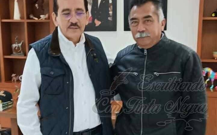 BUSCA ALCALDE DE TOMATLÁN RECURSOS PARA SECTOR AGROPECUARIO